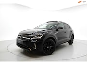 Volkswagen T-Roc - 1.5 TSI 2x R Line PANO VIRTUAL KEYLESS IQ