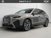 BMW iX - xDrive40 Skylounge | CoPilot | Elektr. Trekhaak | Harman Kar