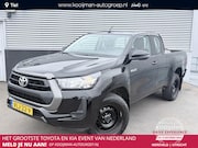 Toyota HiLux - 2.4 D-4D Xtra Cab Cool Comfort 4WD Trekgewicht 3500kg incl A