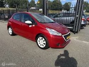 Peugeot 208 - 1.0 riem is vervangen nette auto