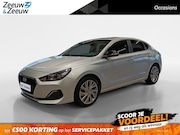 Hyundai i30 - Fastback 1.0 T-GDI Comfort | Trekhaak | All weatherbanden |