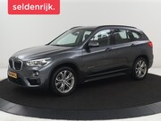 BMW X1 - sDrive18i Sport Line | Leder | Trekhaak | Stoelverwarming |