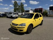 Opel Corsa - 1.2-16V Rhythm € 500, - zo mee nemen