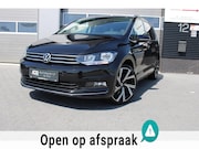 Volkswagen Touran - 1.5 TSI DSG Highline |PANO|CAMERA|PDC V+A|NAVI|ALCANTARA | V