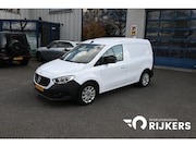 Mercedes-Benz Citan - 110 CDI L1 Pro 3 Zitplaatsen, MBUX, Stoelverwarming