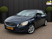 Volvo V60 - 1.6 T4 Momentum AUTOMAAT NAVI CRUISE APK