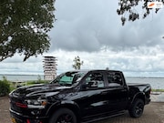 Dodge Ram - 5.7 V8 4x4 Crew Cab Sport