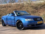 Audi A4 - 1.8 Turbo AUTOMAAT LEDER CLIMA 17''