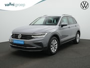 Volkswagen Tiguan - 1.5 TSI 150 pk DSG Life | Stuur-/stoelverwarming | Adaptive