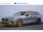 Volvo V60 - T8 Plug-in hybrid AWD Ultra Dark | Panoramadak | Trekhaak | 