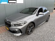 BMW 1-serie - 120i Automaat High Executive M-Sportpakket 5-drs