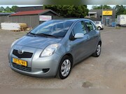 Toyota Yaris - 1.3 VVTI SOL