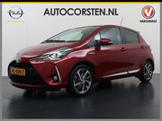 Toyota Yaris - 1.5I Hybrid Aut. Premium Panoramadak Trekhaak Navi Camera Ec