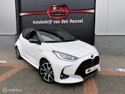 Toyota Yaris - 1.5 Hybrid Launch Edit HUD PDC Keyless Garantie