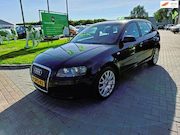 Audi A3 - Sportback 1.6 Attraction Business Edition / Leuke auto / APK