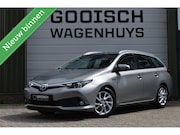 Toyota Auris - 1.8 Hybrid Dynamic | Camera | Navigatie | Climate Control |