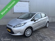 Ford Fiesta - 1.4 Trend Automaat 2011 / Airco / Stoelverwarming/ PDC / 5de