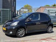 Toyota Aygo - 1.0-12V Dynamic Navigator