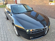 Alfa Romeo 159 - Airco, Cruise, NW Distributieriem *850, -* Apk 23-12-26
