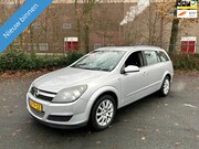 Opel Astra - 1.8 Essentia