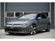 Volkswagen Golf - 1.4 GTE 245 PK / PANO / IQ LIGHTS / HEAD UP DISPLAY / CAMERA