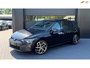 Volkswagen Golf - 1.5 TSI Life Business Pano|Camera|IQ|Cruise|Matrix