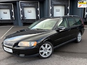 Volvo V70 - 2.4 Edition VOLLEDIGONDERHOUD/CRUISE/LEDER/5CILLINDER