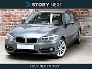 BMW 1-serie - 118i Executive Sport Line Automaat 5 deurs / Navigatie Profe