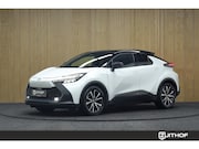 Toyota C-HR - 2.0 Plug-in Hybrid 220 First Edition Bi-Tone | Trekhaak | Ad