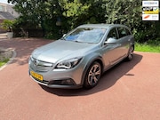 Opel Insignia - Country Tourer 1.6 T 2x4 / Navi / Canera / Airco / NAP / Aux