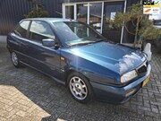 Lancia Delta - 1.6-16V