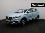 MG ZS - EV Luxury 45 kWh | Trekhaak | Pano dak | Camera | Carplay