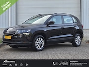 Skoda Karoq - 1.5 TSI ACT Business Edition / Wegklapbare Trekhaak / Dealer