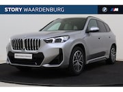 BMW X1 - xDrive23i High Executive Automaat / Trekhaak / Sportstoelen