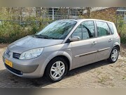 Renault Scénic - 2.0-16V Privilège Luxe automaat