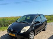 Toyota Yaris - 1.3 VVTi Sol