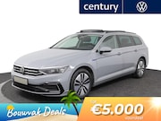 Volkswagen Passat - Variant 1.4 TSI PHEV GTE Business / Pano-Dak / Trekhaak / Cl