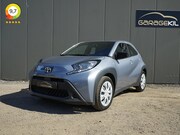 Toyota Aygo X - 1.0-l-VVT-i Business Dealeronderh. / Smartphone Integratie /