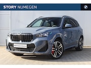 BMW X1 - xDrive25e M Sport Automaat / Trekhaak / Panoramadak / Sports