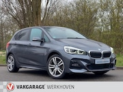 BMW 2-serie Active Tourer - 220i High Executive M-Sport | Panoramadak | Afn. Trekhaak