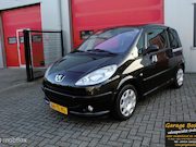 Peugeot 1007 - 1.4 Urban