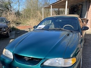 Ford Mustang - 3.8 V6 Convertible V6