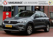 Volkswagen T-Roc - 1.5 TSI Aut.*Sport* | Trekhaak | Carplay | Stoelverwarming |