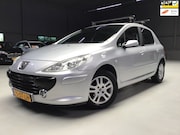 Peugeot 307 - 1.6-16V XS I New Distributie + Waterpomp + APK + Koppeling +
