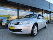 Renault Mégane - Megane 1.6-16V Buss Line Ecc Cruise Navi Trekhaak 2009