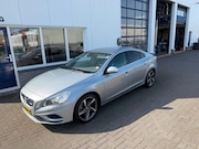 Volvo S60 - 1.6 T3 Summum