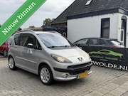 Peugeot 1007 - 1.6-16V Automaat schakelt soepel
