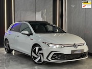 Volkswagen Golf - 2.0 TSI GTI Panoramadak | HUD | IQ Light | Camera | blind sp