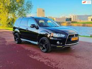 Mitsubishi Outlander - 2.0 Edition Two Automaat | Trekhaak | Schuifdak | Rockford F