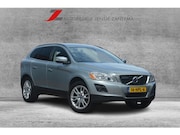 Volvo XC60 - 2.4 D5 AWD Momentum | ACC | Parkeersensoren | BLIS | Clima |